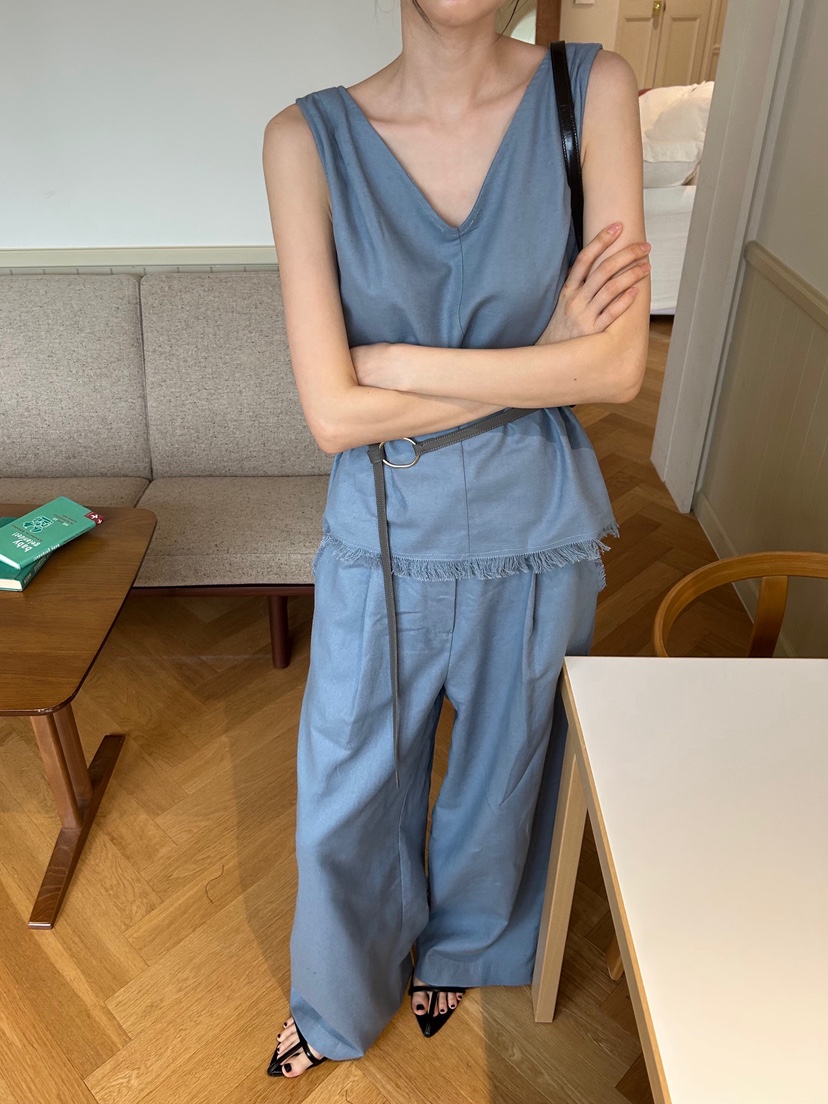 ME MO東大門直郵女士新款休閑25春夏熱賣吊帶背心不含腰帶ME MO吊帶/背心