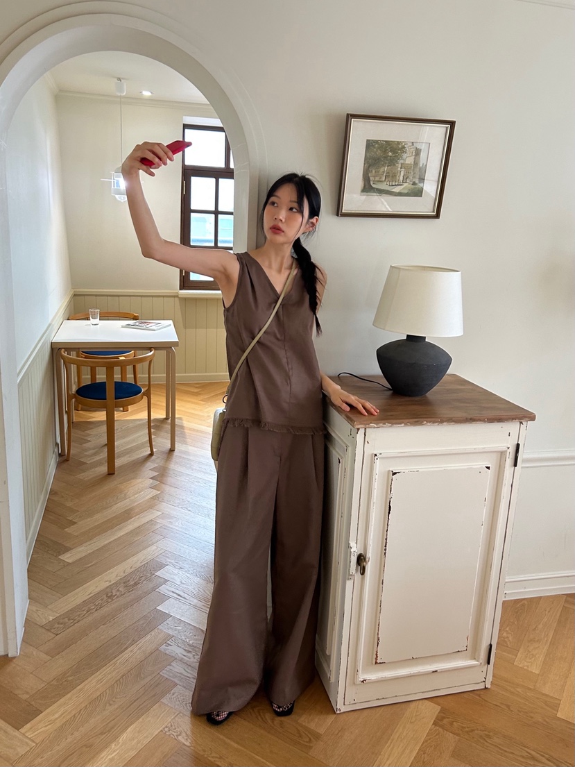 ME MO東大門直郵女士新款休閑25春夏熱賣吊帶背心不含腰帶ME MO吊帶/背心