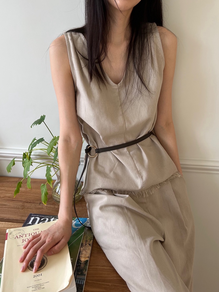 ME MO東大門直郵女士新款休閑25春夏熱賣吊帶背心不含腰帶ME MO吊帶/背心