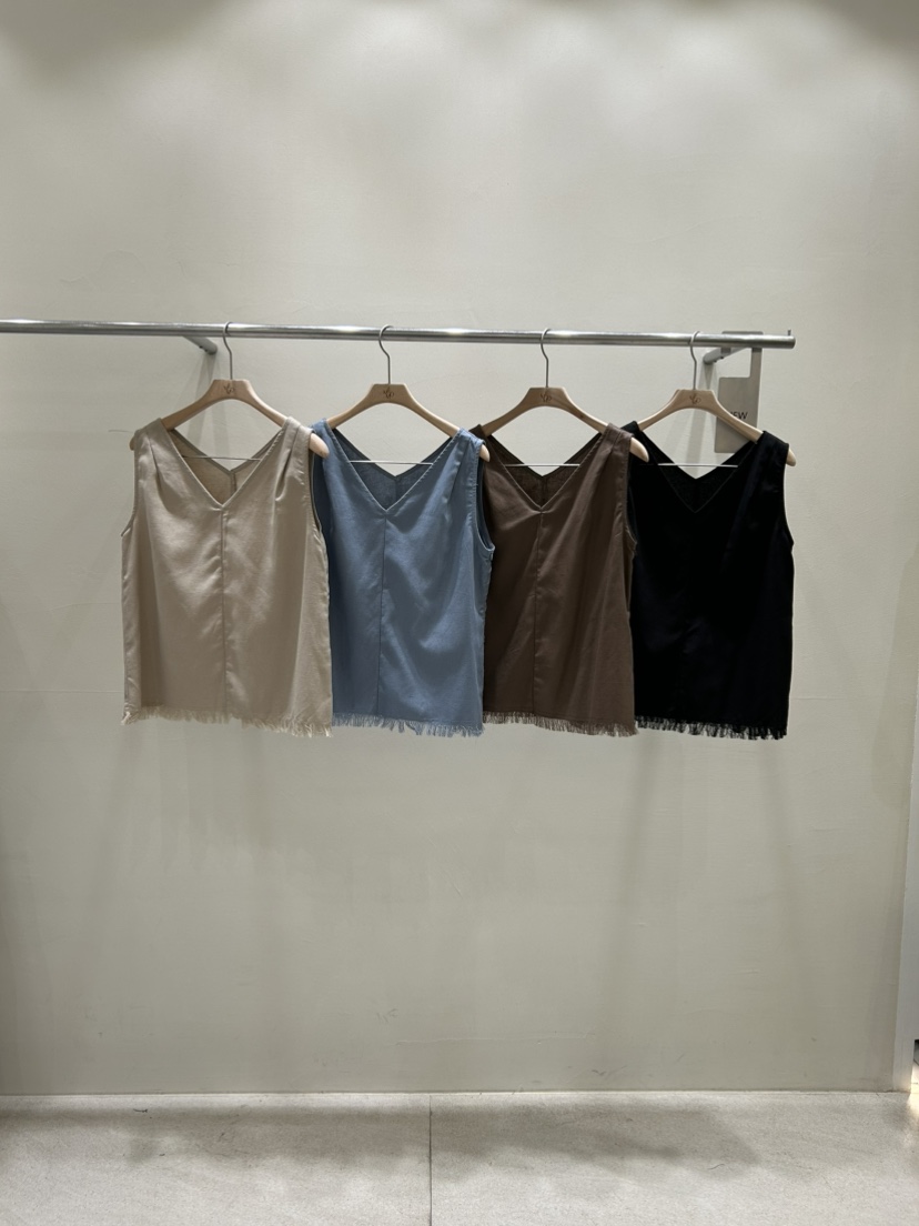 ME MO東大門直郵女士新款休閑25春夏熱賣吊帶背心不含腰帶ME MO吊帶/背心