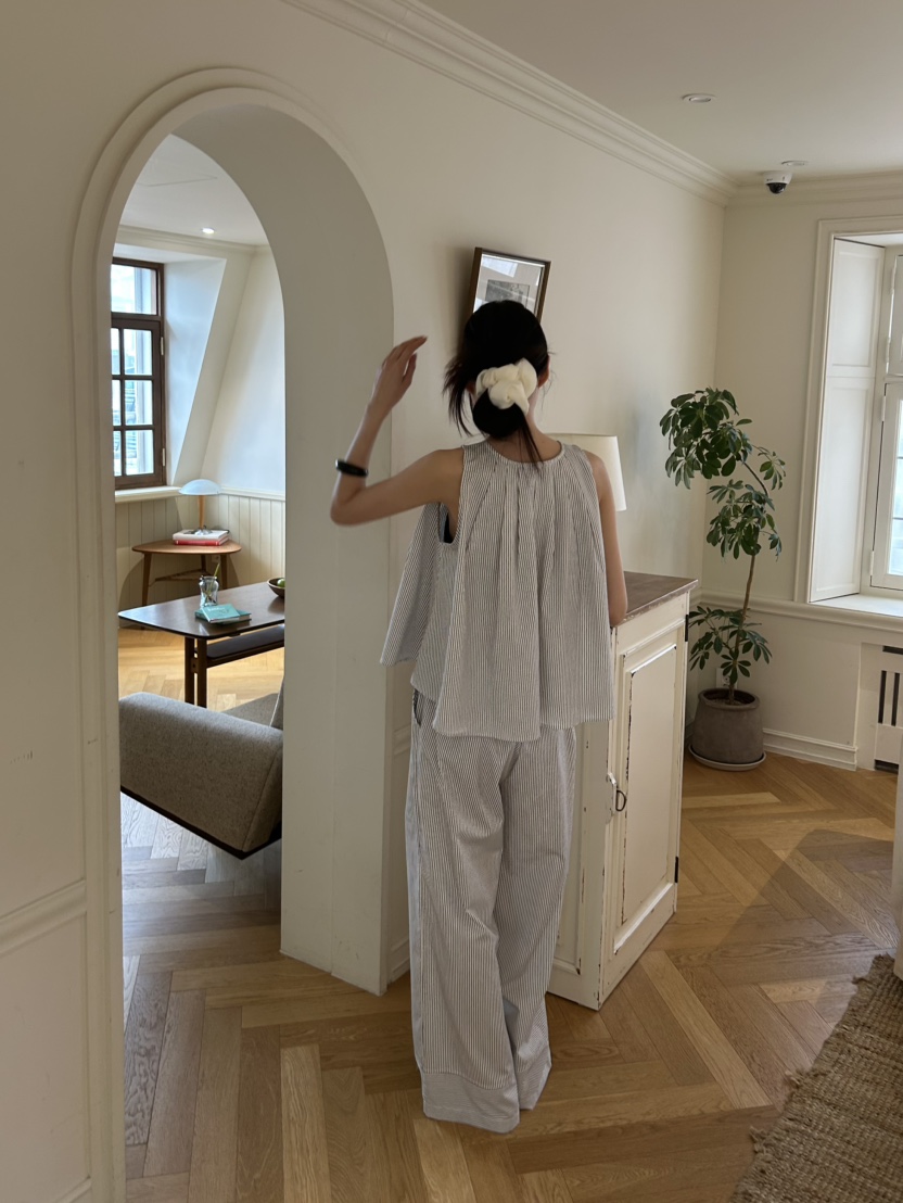 ME MO韓國代購女士新品推薦25春夏休閑人氣熱賣時尚吊帶背心ME MO吊帶/背心
