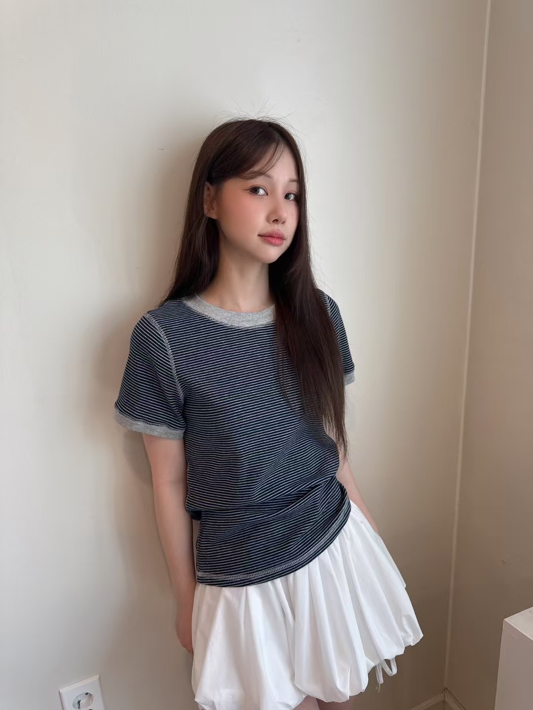 THEHANDS東大門直郵女士新款時尚熱賣真品25春夏職業人氣T恤THEHANDST恤