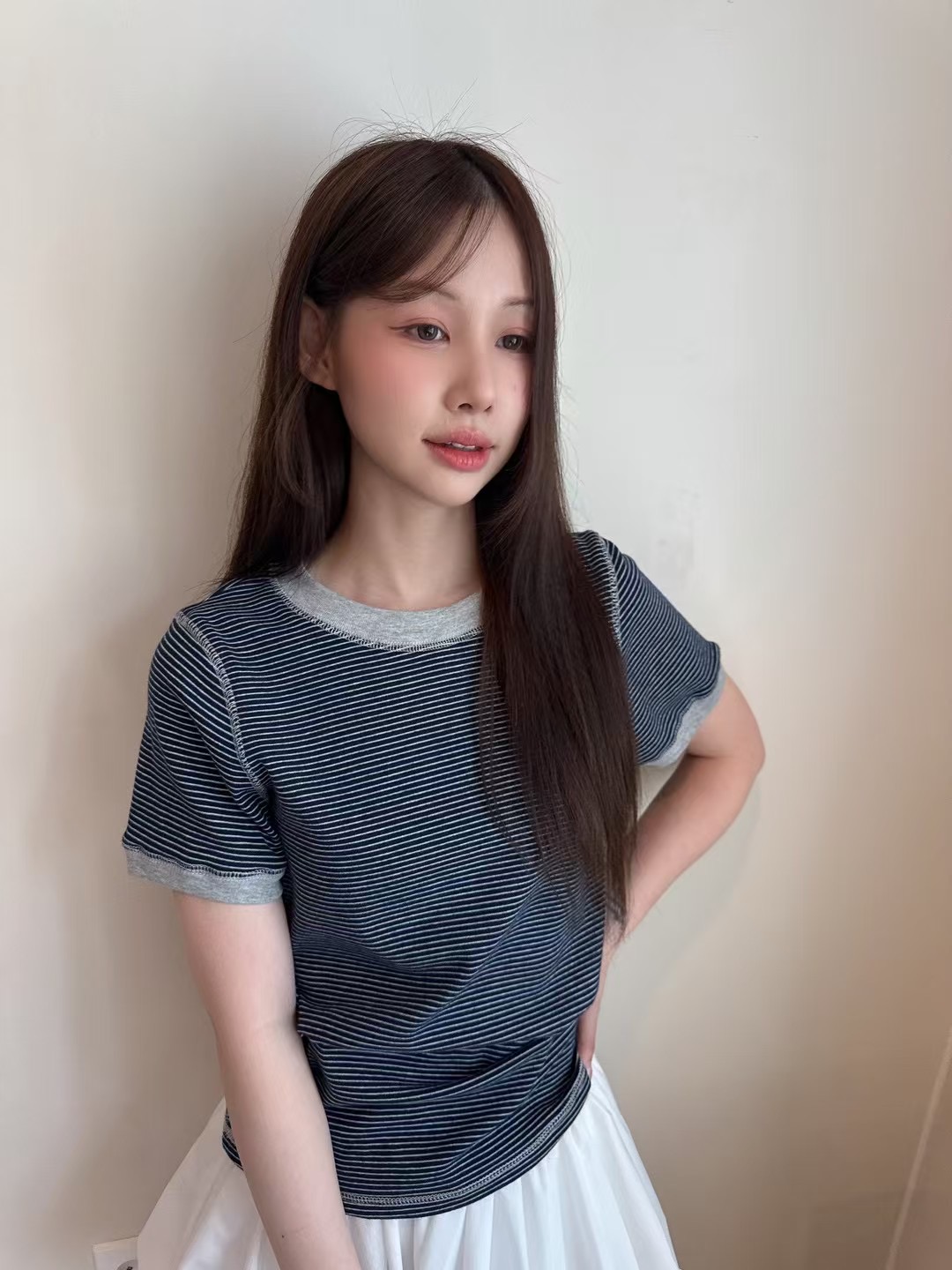 THEHANDS東大門直郵女士新款時尚熱賣真品25春夏職業人氣T恤THEHANDST恤