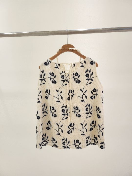 FEMME韓國直郵㊣女裝新品時尚推薦25春夏休閑人氣吊帶背心刺繡FEMME吊帶/背心