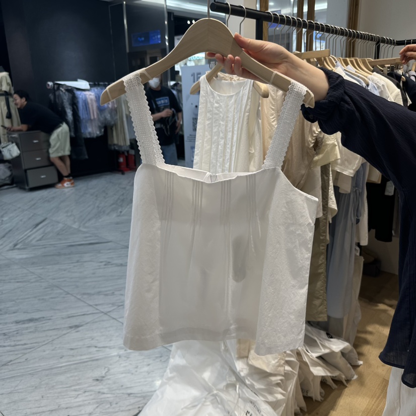 OVERTAKE韓國㊣直郵東大門代購女裝新品休閑人氣時尚吊帶背心OVERTAKE吊帶/背心