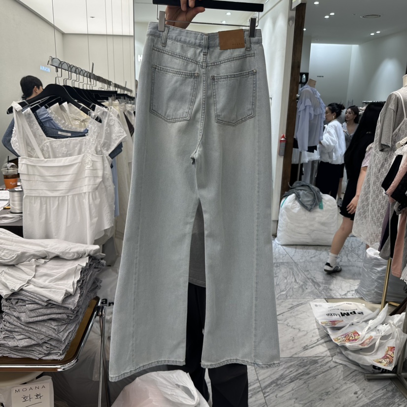 MOANA韓國㊣直郵東大門代購女裝新款推薦人氣休閑熱賣牛仔褲MOANA牛仔褲