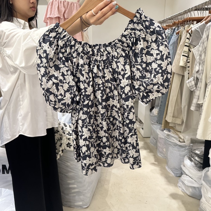 MELO韓國㊣直郵東大門代購女裝新款人氣時尚25春夏襯衫蕾絲衫MELO襯衫/蕾絲衫圖色2