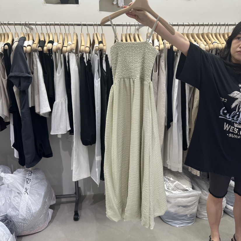 VIVEL韓國直郵㊣東大門實拍女裝新品時尚推薦人氣休閑連衣裙VIVEL連衣裙
