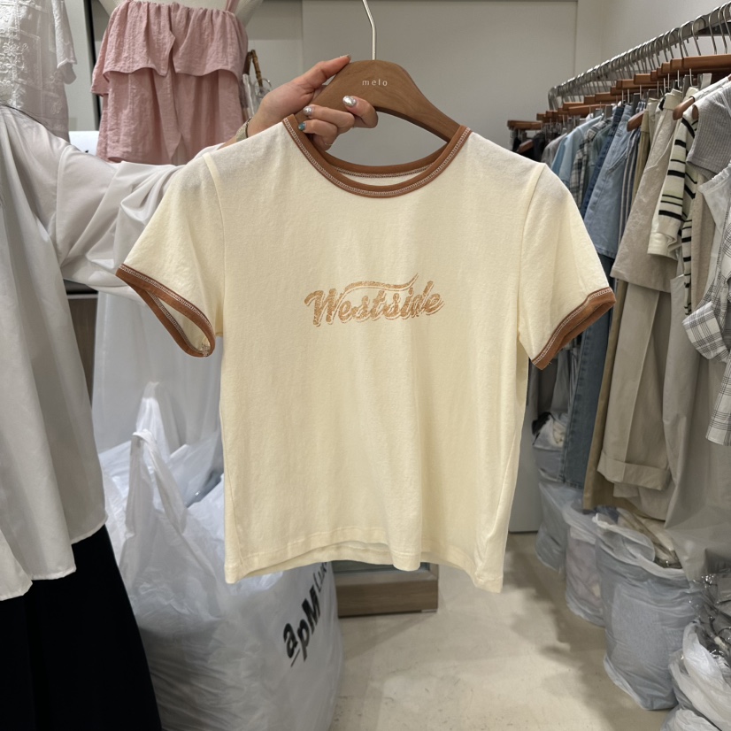 MELO韓國直郵㊣女裝新品人氣時尚推薦熱賣25春夏休閑T恤MELOT恤圖色2