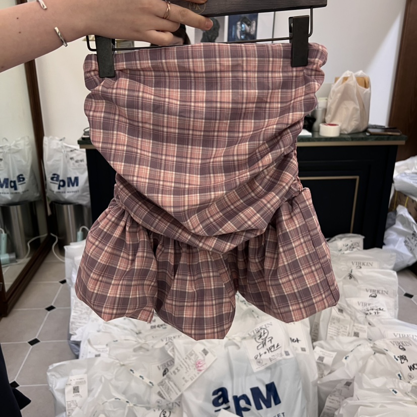 VIRKIN東大門直郵女裝新品熱賣時尚職業休閑25春夏吊帶背心VIRKIN吊帶/背心圖色2