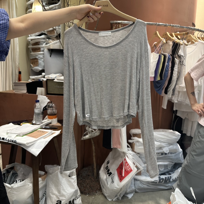 MIENNE東大門實拍女士新款休閑推薦真品時尚25春夏職業長袖T恤MIENNE長袖T恤圖色2