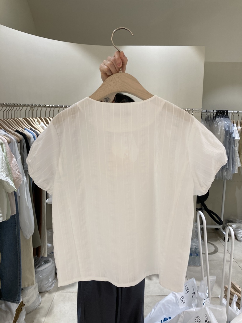 FLEUR-P韓國直郵女裝新品時尚推薦25春夏職業熱賣襯衫蕾絲衫FLEUR襯衫/蕾絲衫