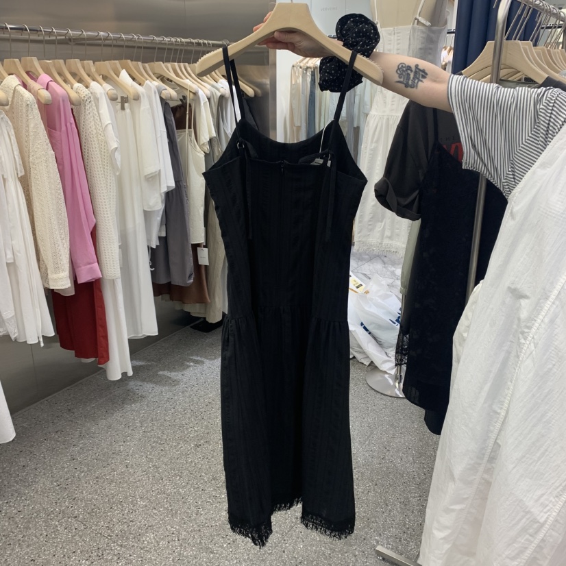 VELVET UNDERGROUND韓國代購女裝新品職業人氣休閑25春夏連衣裙VELVET UNDERGROUND連衣裙