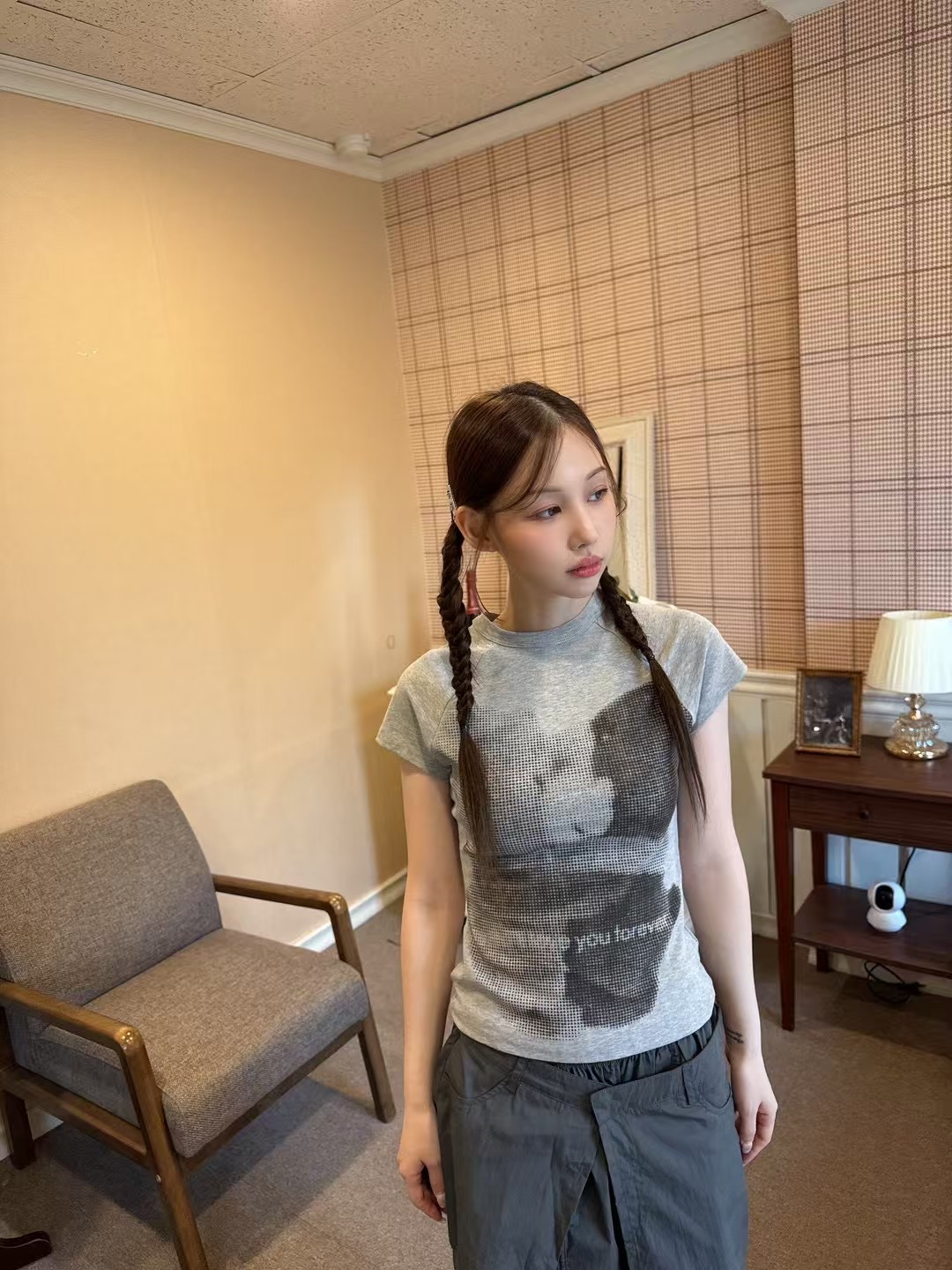 THEHANDS韓國直郵㊣女裝新品休閑熱賣25春夏時尚人氣推薦T恤THEHANDST恤