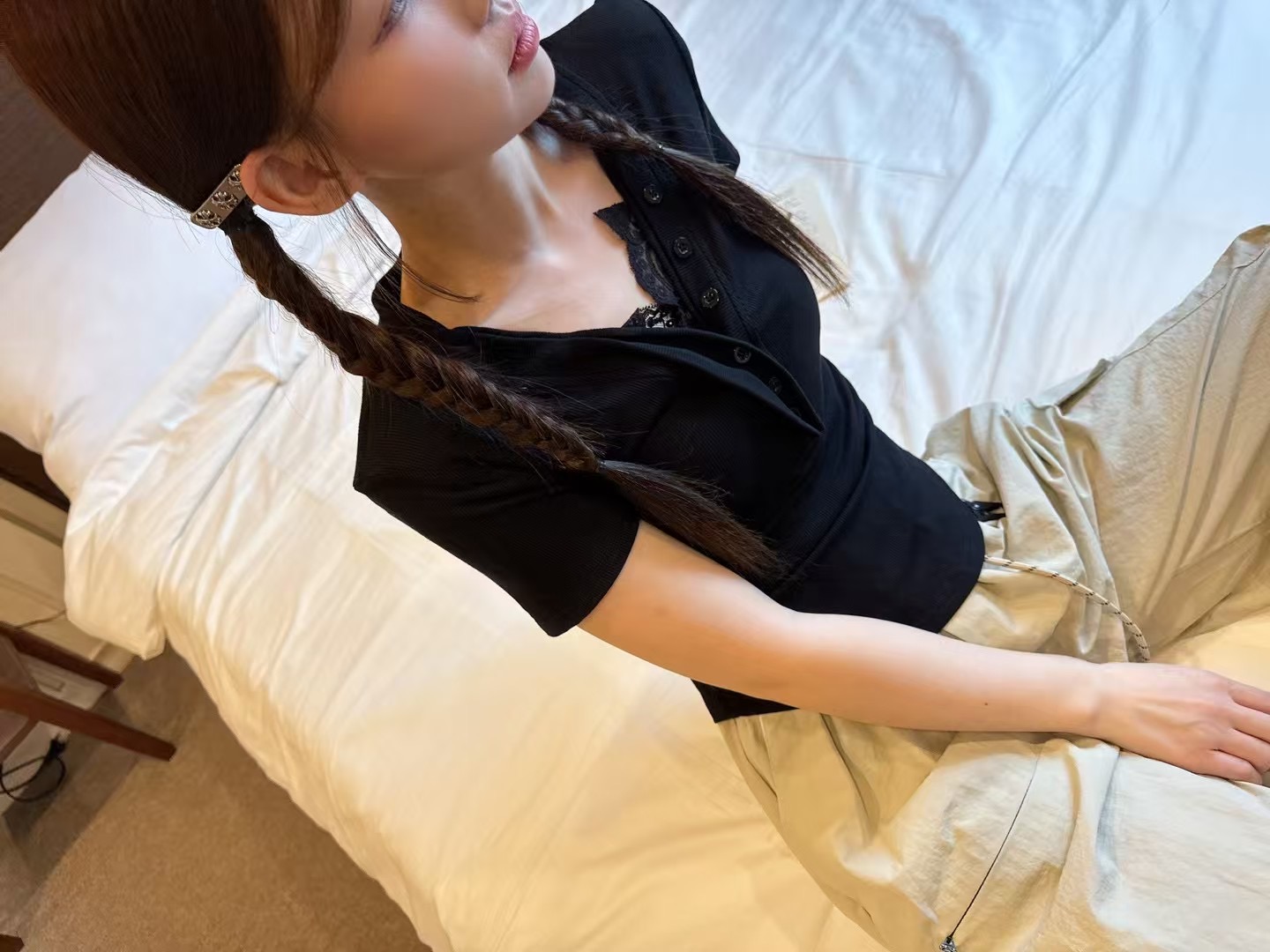 THEHANDS直郵韓國代購㊣女裝新品熱賣25春夏休閑推薦T恤蕾絲THEHANDST恤