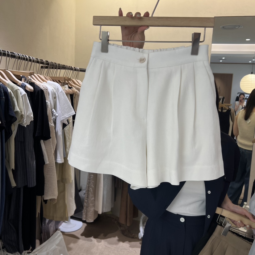 W AND J韓國㊣直郵東大門代購女裝新品熱賣人氣推薦時尚短褲W AND J短褲圖色2