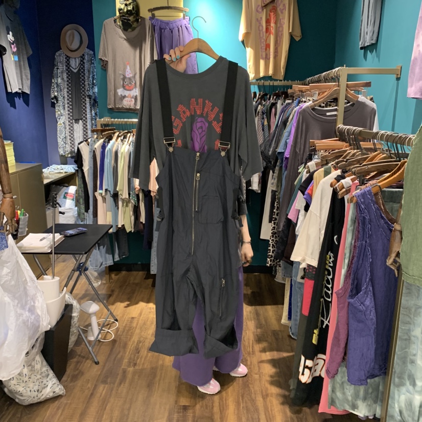 MERCI LINDA直郵韓國代購㊣女裝新品熱賣時尚背帶褲不含內搭MERCI LINDA背帶褲圖色2