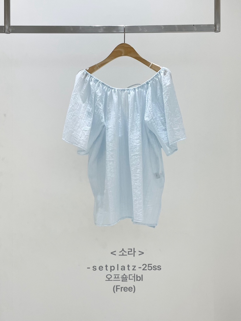 SETPLATZ韓國直郵㊣東大門實拍女裝新款熱賣襯衫蕾絲衫露肩PLATZCLASSIC襯衫/蕾絲衫圖色2
