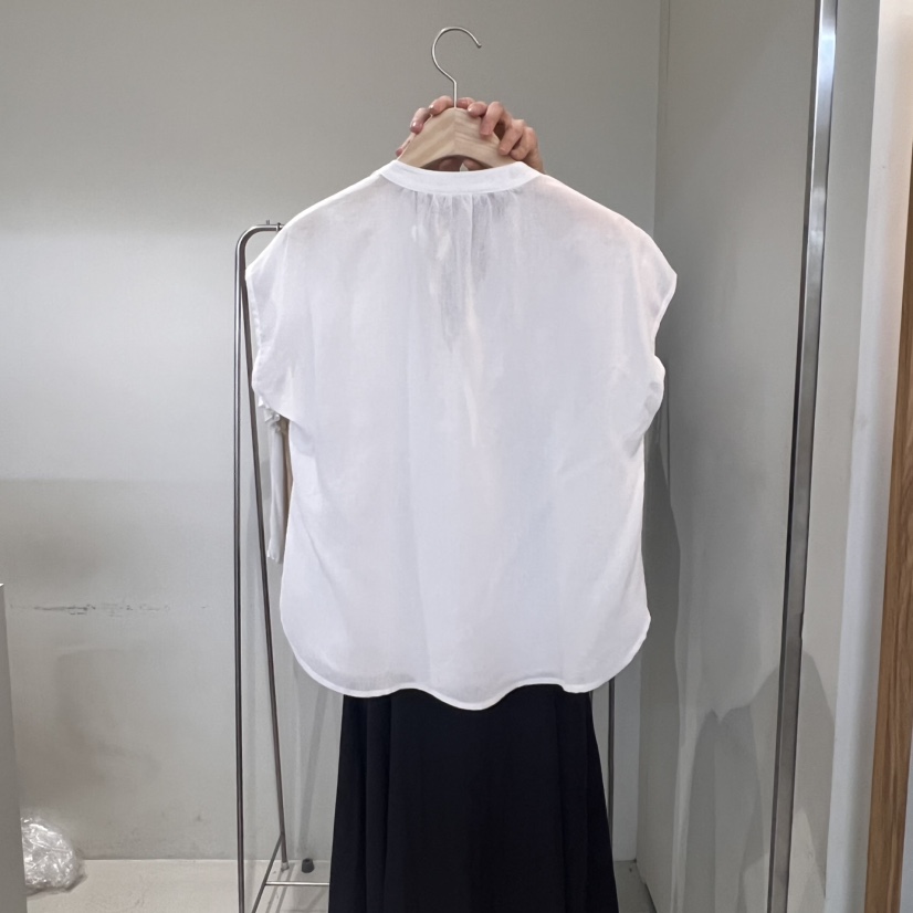 OUTRENE韓國直郵㊣東大門實拍女裝新品25春夏時尚襯衫蕾絲衫OUTRENE襯衫/蕾絲衫