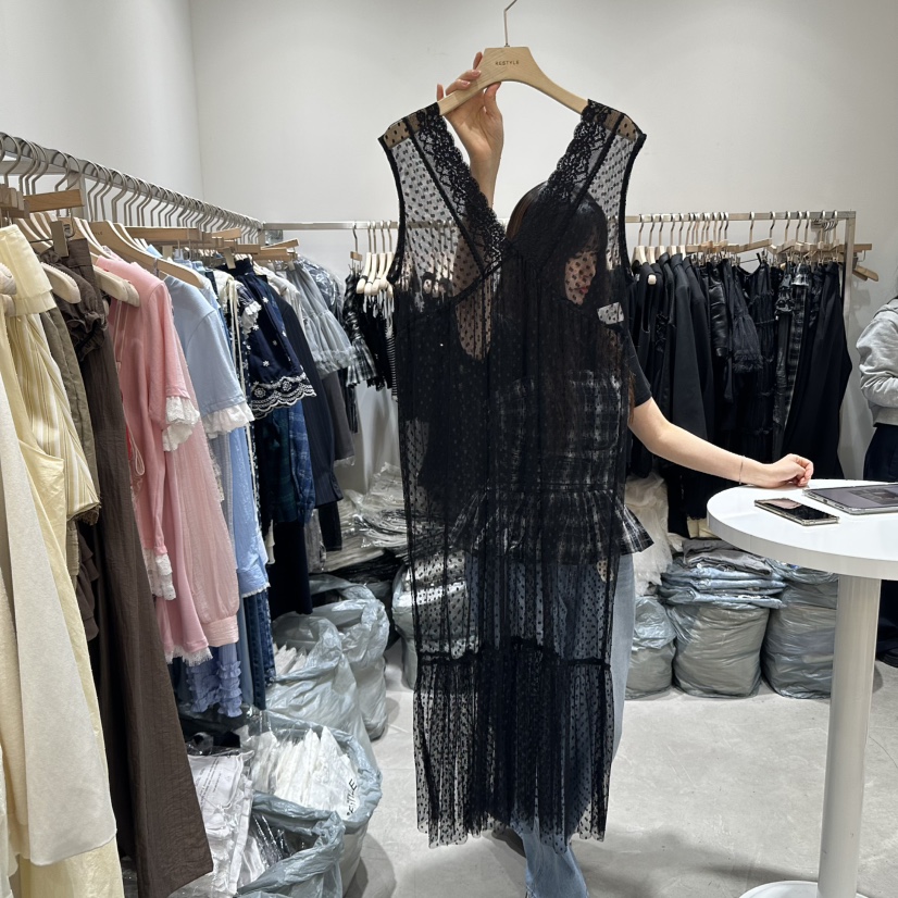 RE STYLE-Q韓國直郵㊣女裝新品人氣熱賣推薦25春夏連衣裙RE STYLE連衣裙圖色2