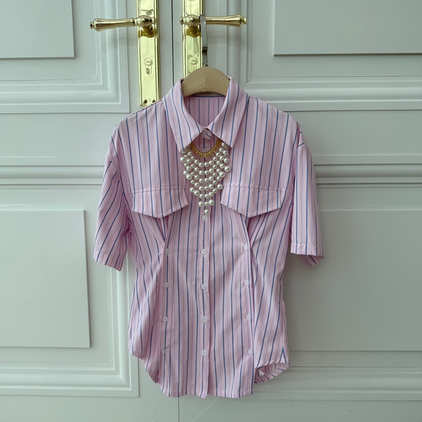 VICTORIA QUEEN韓國直郵㊣東大門實拍女裝新品人氣襯衫蕾絲衫VICTORIA QUEEN襯衫/蕾絲衫