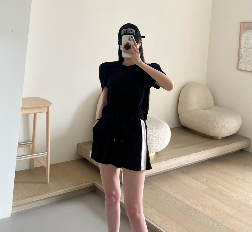 AMUSE SEOUL韓國㊣直郵東大門代購女裝新款時尚熱賣推薦T恤AMUSE SEOULT恤