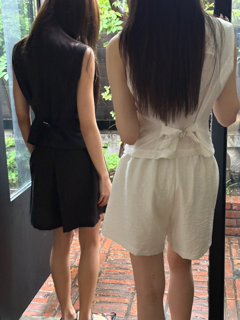 SPECIAL韓國㊣直郵東大門代購女裝新品休閑熱賣時尚人氣套裝SPECIAL套裝