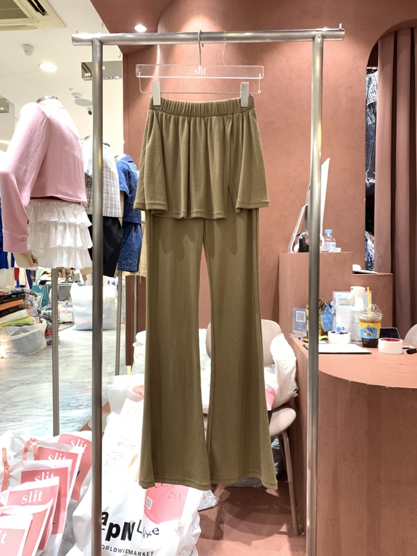 SLIT韓國直郵㊣東大門實拍女裝新品人氣推薦熱賣休閑時尚裙褲SLIT裙褲圖色4