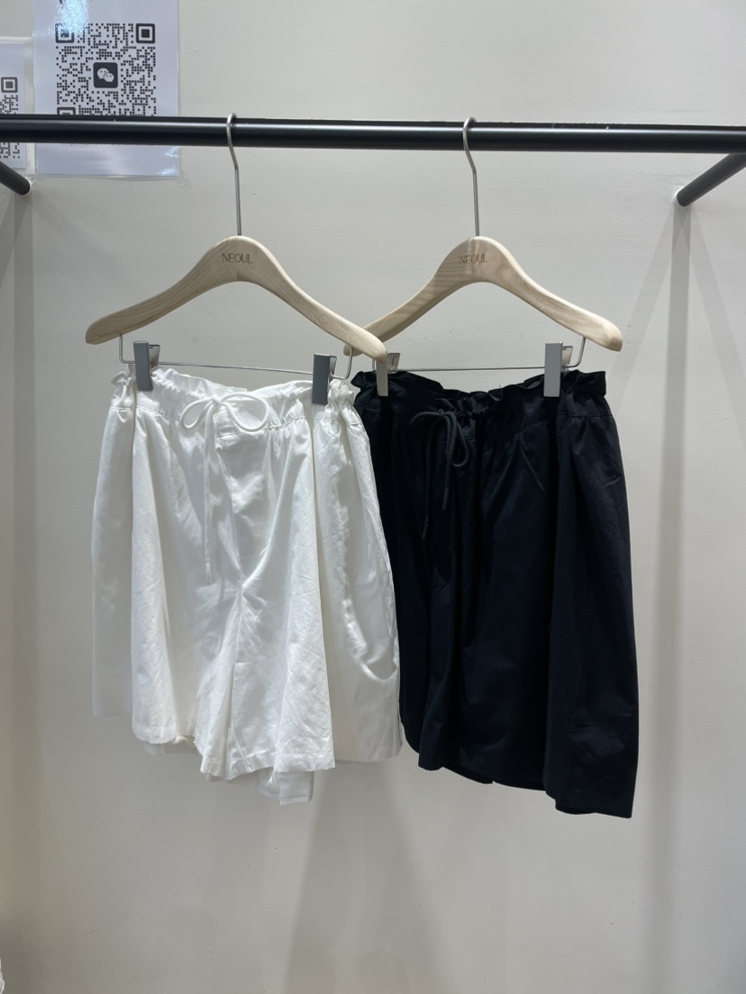 NEOUL直郵韓國代購㊣女裝新款時尚休閑推薦人氣熱賣25春夏短褲NEOUL/ahin雙領標簽短褲