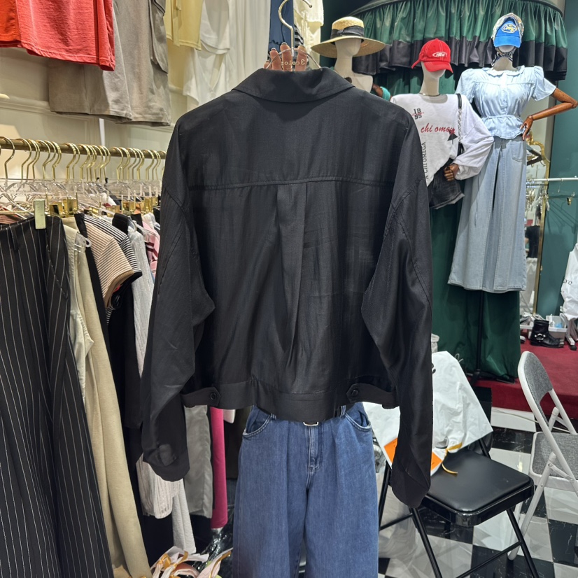 3COLOR(此品牌名稱會遭售假投訴,建議淘寶店鋪商品名稱中不要使用)韓國直郵㊣東大門實拍女裝新品推薦夾克Three color夾克