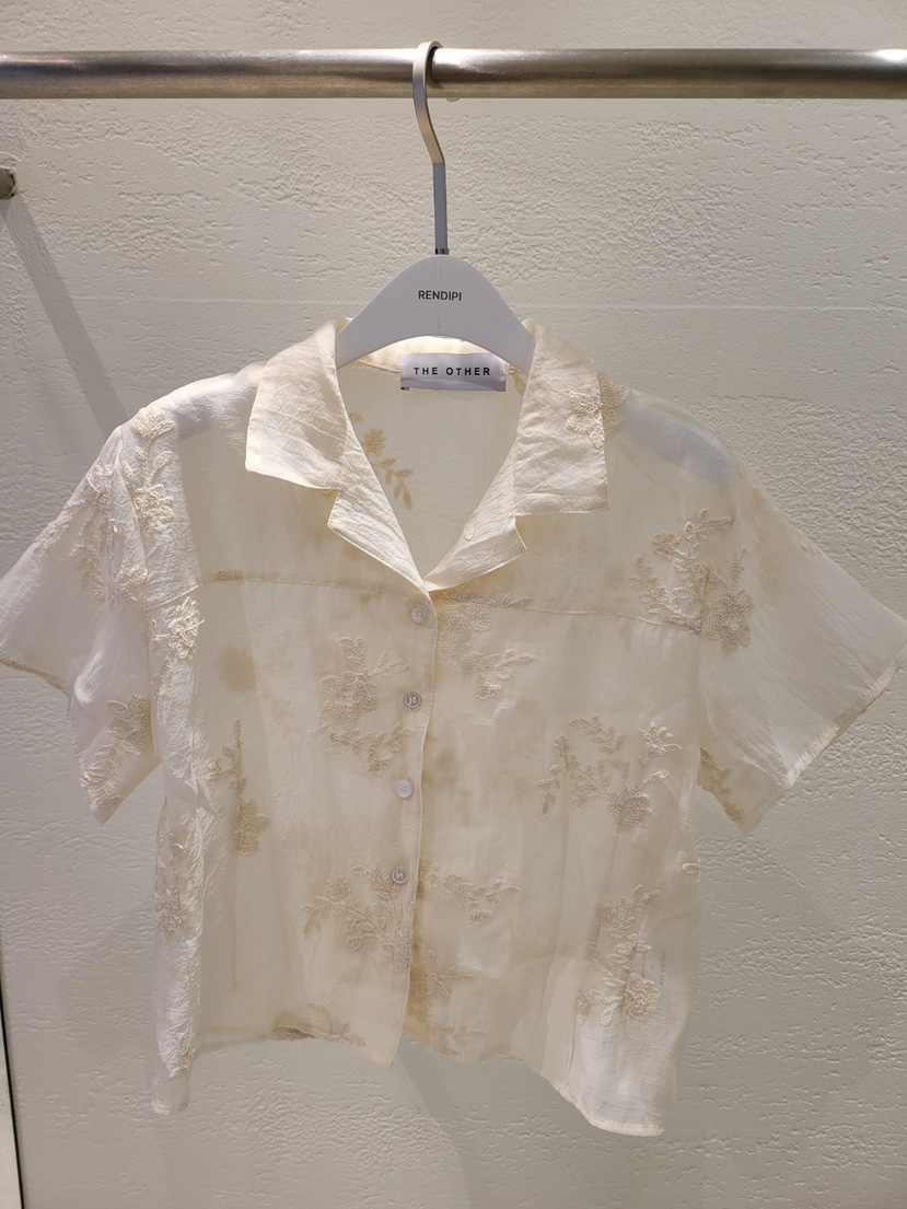 THE OTHER東大門直郵女裝新款時尚真品襯衫蕾絲衫刺繡透明THE OTHER襯衫/蕾絲衫