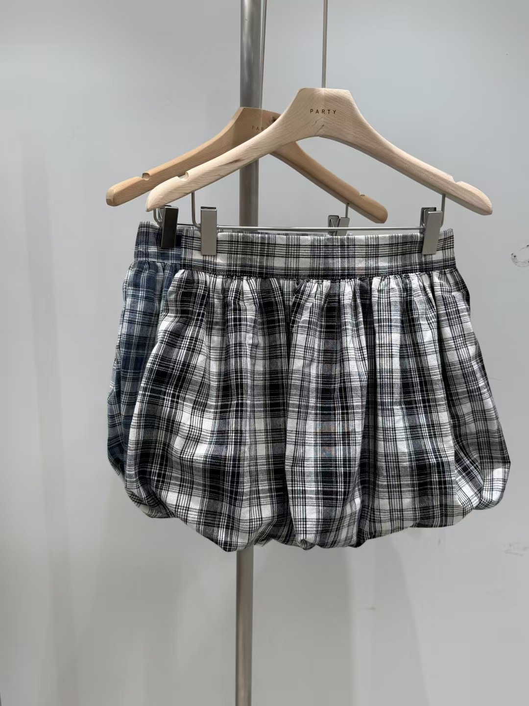 PARTY韓國直郵女裝新品熱賣真品職業25春夏時尚推薦人氣短裙PARTY短裙