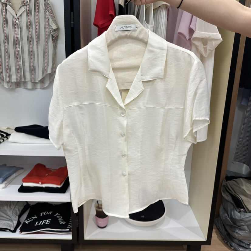 MUYBIEN東大門代購女士新款真品時尚熱賣推薦人氣襯衫蕾絲衫MUYBIEN襯衫/蕾絲衫