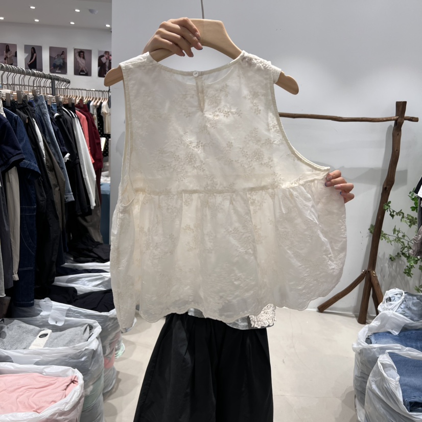 BLOOM東大門直郵女裝新品真品職業人氣時尚吊帶背心刺繡蕾絲BLOOM吊帶/背心