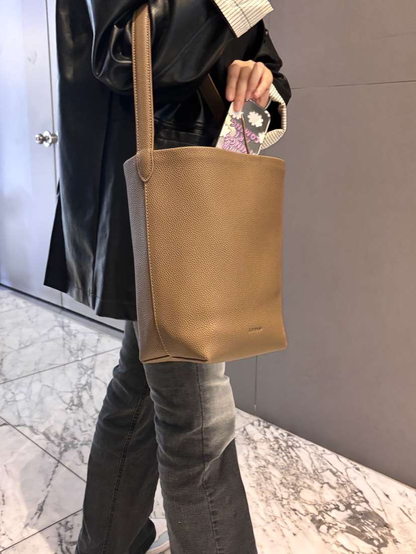 LEJUNEV-P東大門代購女士新款時尚職業真品推薦熱賣手提包LEJUNEV-P手提包