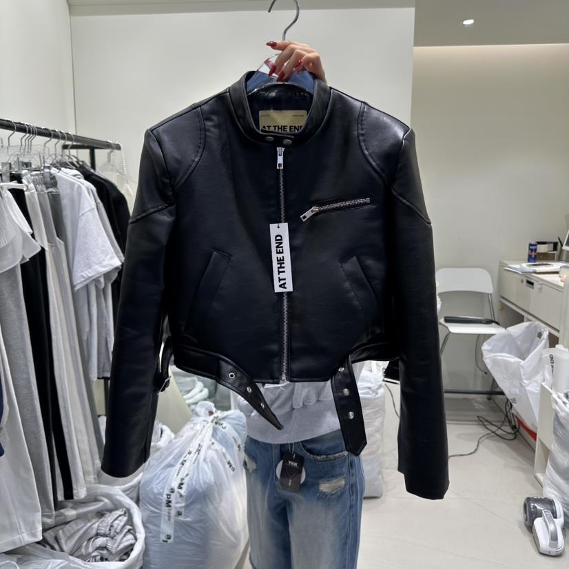 AT THE END直郵韓國代購女裝新品推薦時尚真品人氣職業皮衣AT THE END皮衣