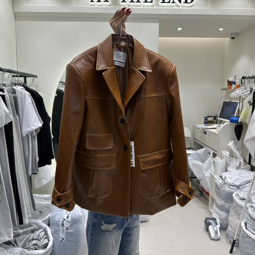 AT THE END韓國直郵東大門代購女裝新品休閑熱賣25春夏皮衣AT THE END皮衣