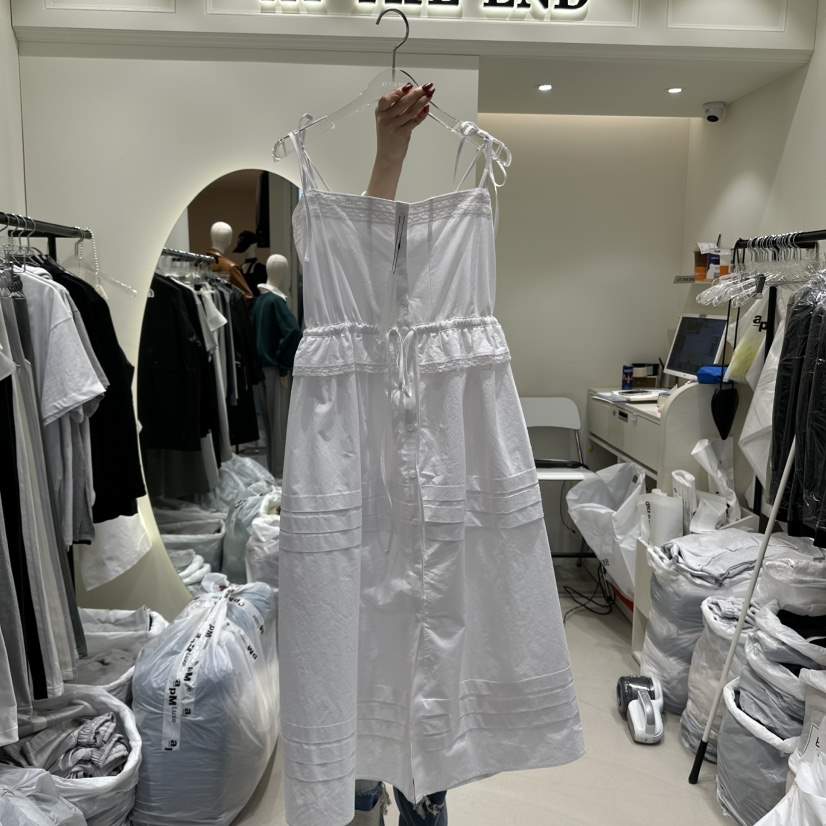 AT THE END直郵韓國代購女裝新品人氣推薦25春夏職業連衣裙AT THE END連衣裙