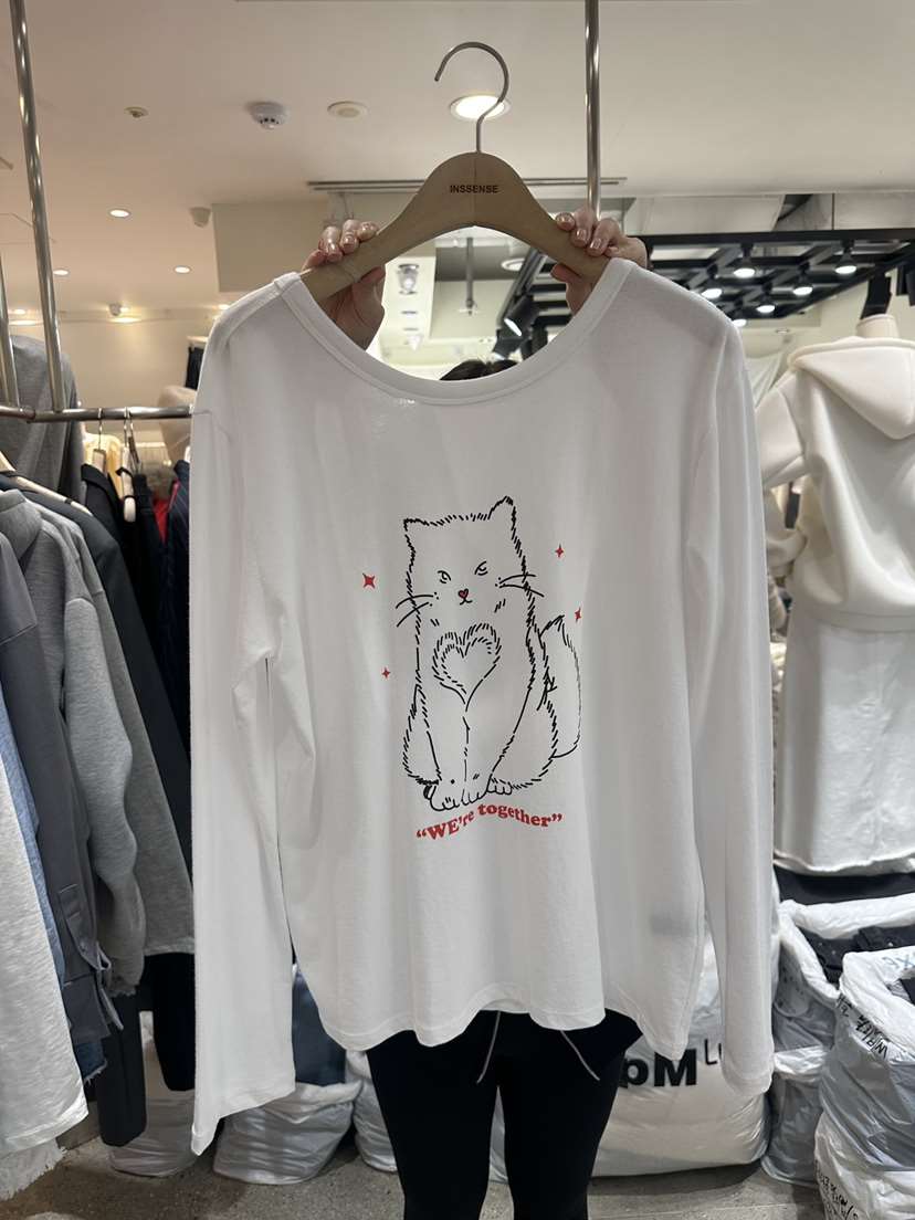 INSSENSE-A韓國直郵東大門代購女裝新品時尚休閑熱賣長袖T恤INSSENSE-A長袖T恤