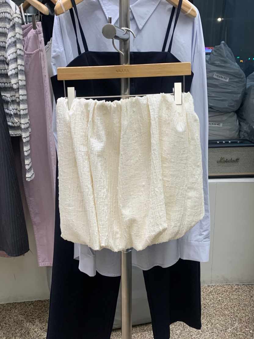 VAARA韓國代購女士新品真品人氣時尚25春夏推薦休閑職業短裙VAARA短裙
