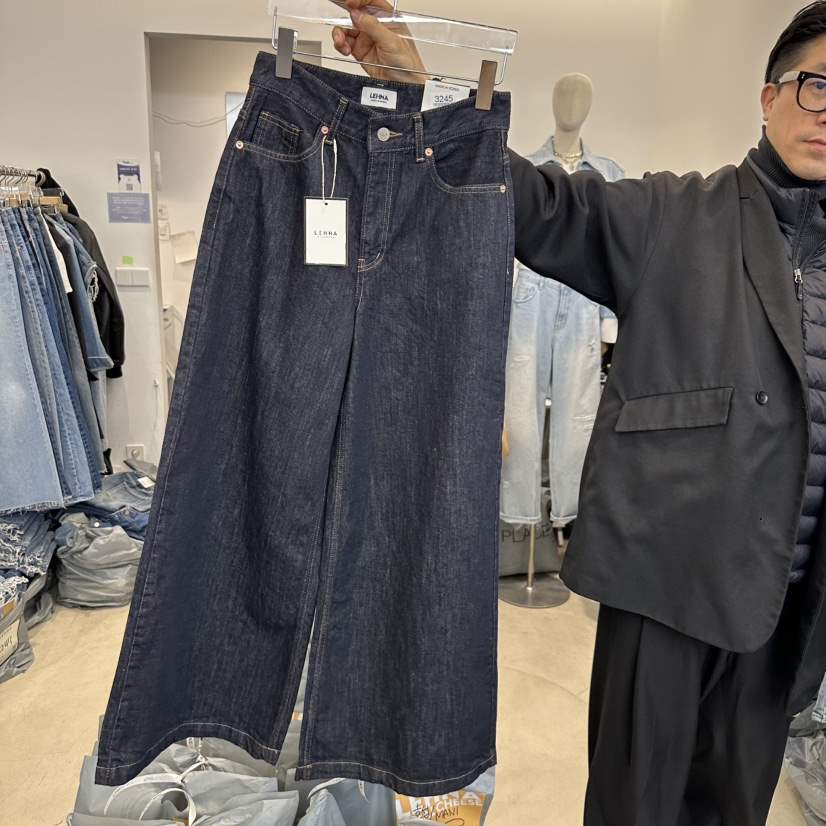 LEHNA韓國直郵女裝新品真品推薦熱賣休閑時尚職業人氣牛仔褲LEHNA牛仔褲