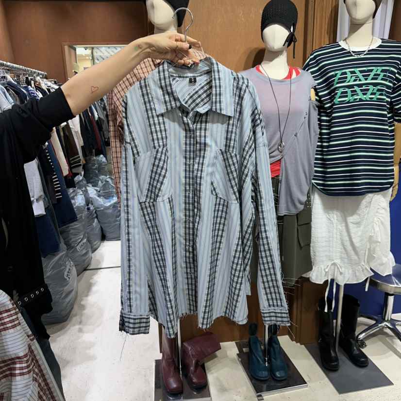 AMOUR韓國直郵東大門實拍女裝新品熱賣25春夏推薦襯衫蕾絲衫AMOUR襯衫/蕾絲衫