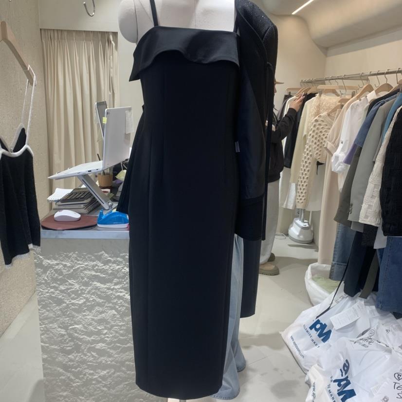 NINESQUARED韓國直郵㊣東大門實拍女裝新品時尚推薦25春夏連衣裙NINESQUARED連衣裙