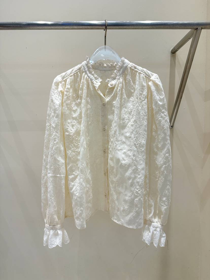 81 MARKET-L東大門直郵女裝新款25春夏熱賣真品襯衫蕾絲衫81 MARKET-L襯衫/蕾絲衫