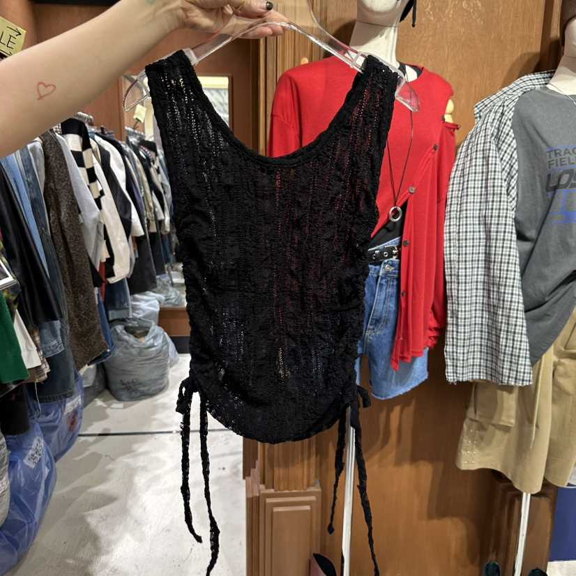 AMOUR韓國直郵㊣女裝新款人氣職業推薦熱賣休閑吊帶背心蕾絲AMOUR吊帶/背心