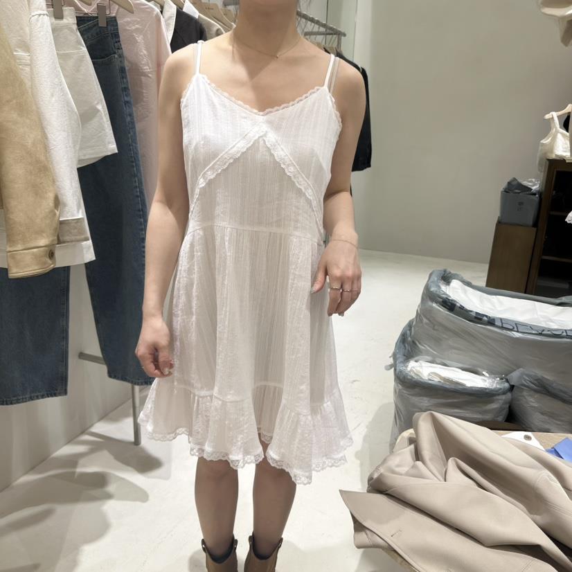 A WANT韓國直郵㊣東大門實拍女裝新款職業熱賣休閑時尚連衣裙A WANT連衣裙