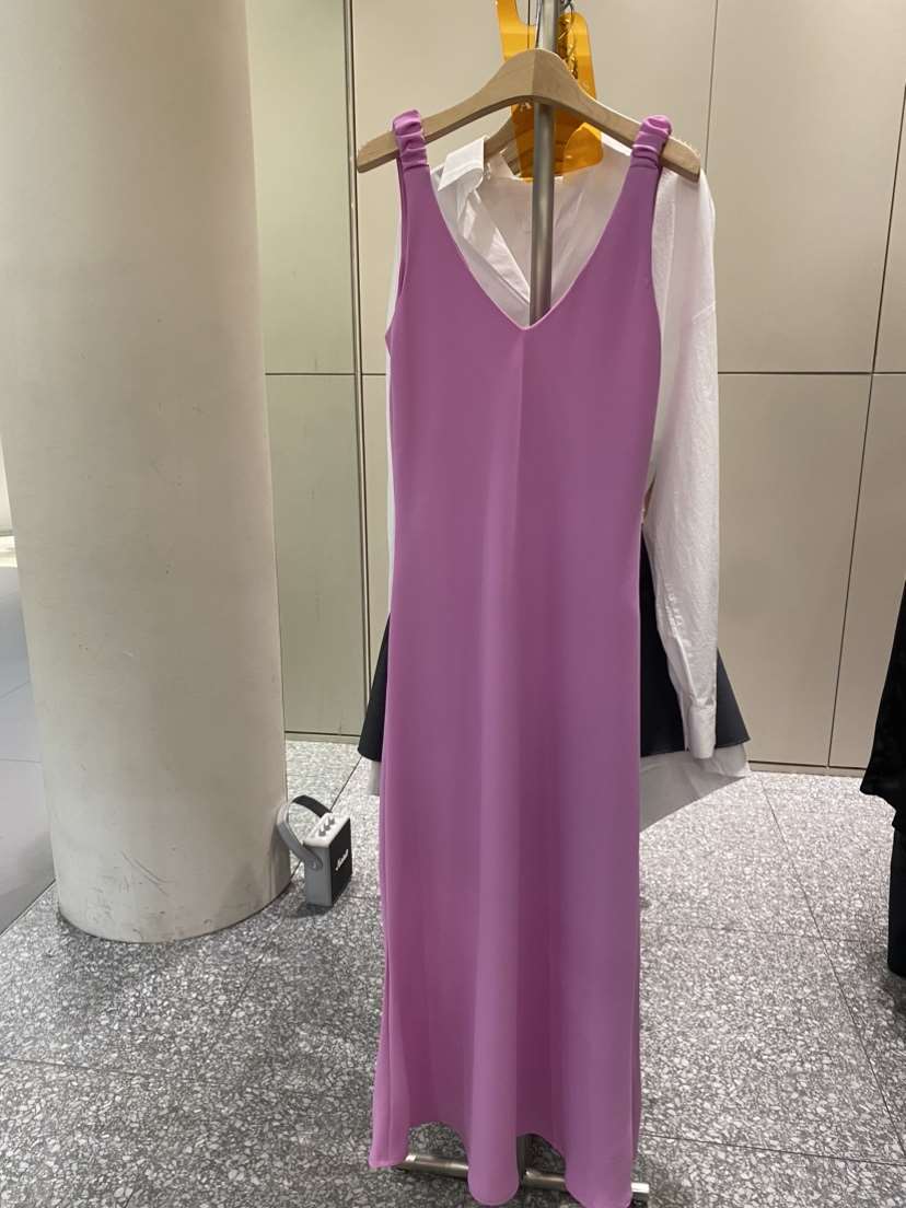 SOF韓國直郵女裝新品職業推薦人氣25春夏休閑熱賣時尚連衣裙SOF連衣裙