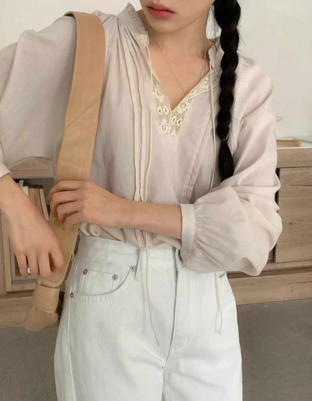 OUIR東大門代購女裝新款推薦時尚職業人氣熱賣休閑襯衫蕾絲衫OUIR襯衫/蕾絲衫