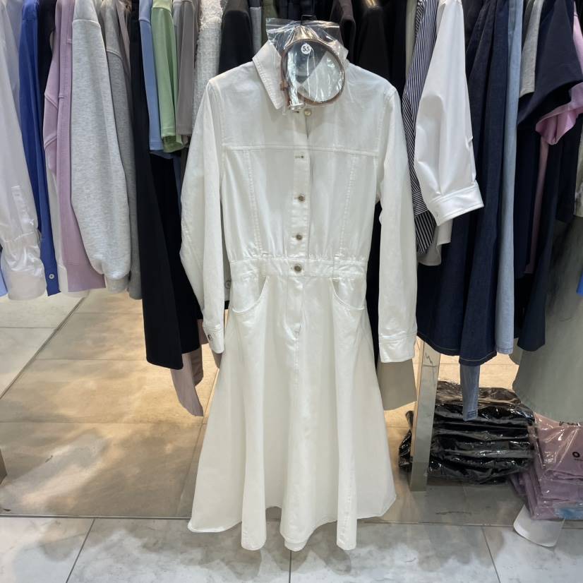 J COCO直郵韓國代購㊣女裝新品熱賣時尚休閑人氣連衣裙含腰帶J COCO連衣裙
