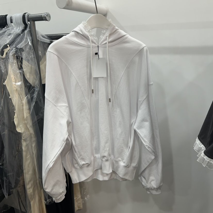 AIME HOPE MAKE韓國直郵㊣東大門實拍女裝新品時尚推薦衛衣AIME HOPE MAKE衛衣